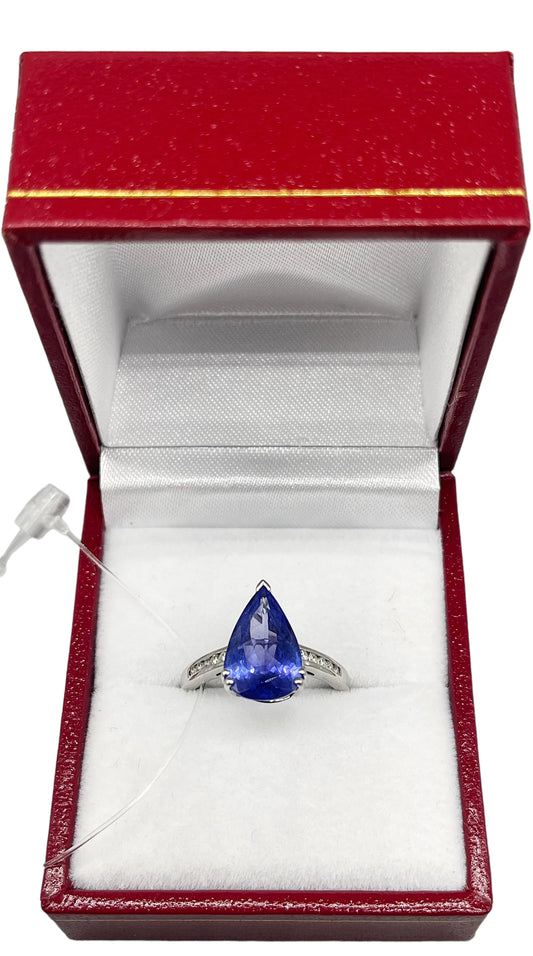 Dark Blue 3.34ct Tanzanite Ring with Diamond Shoulders in 18ct White Gold